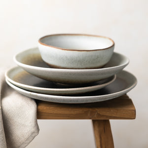 ensemble assiettes pour shooting culinaire