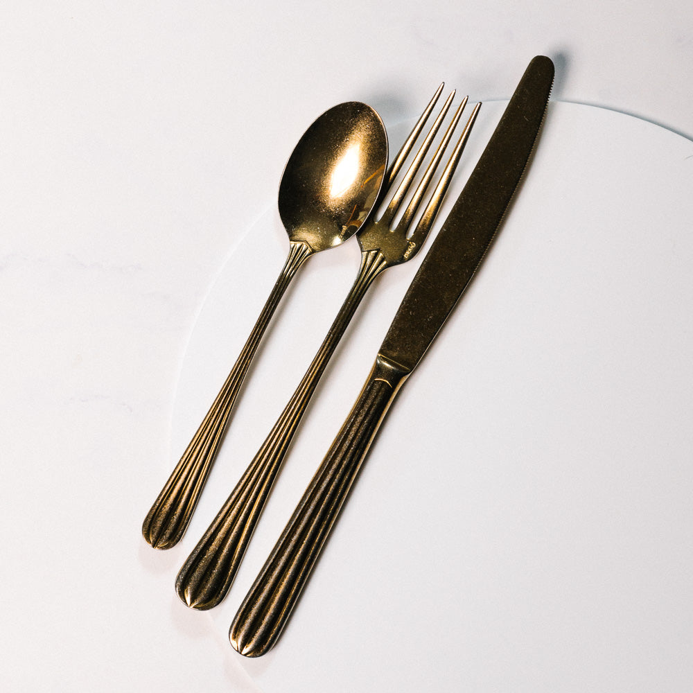 Ensemble de couverts dorés en acier inoxydable 18/10 couteau doré  fourchette cuillère ensemble de couverts couverts de cuisine ensemble de couverts  dorés (Color : 24pcs gold) : : Cuisine et Maison