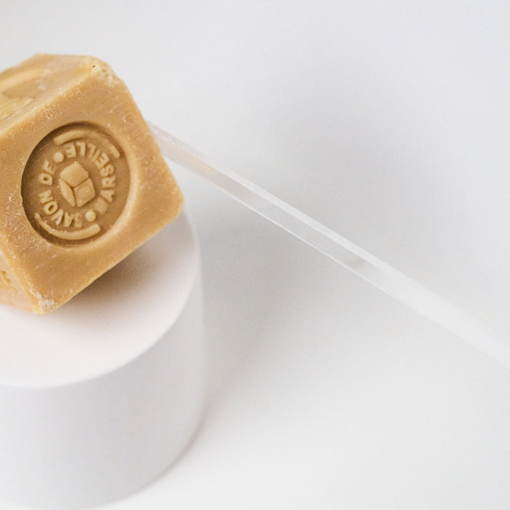 Tiges pour placement produit et accessoires